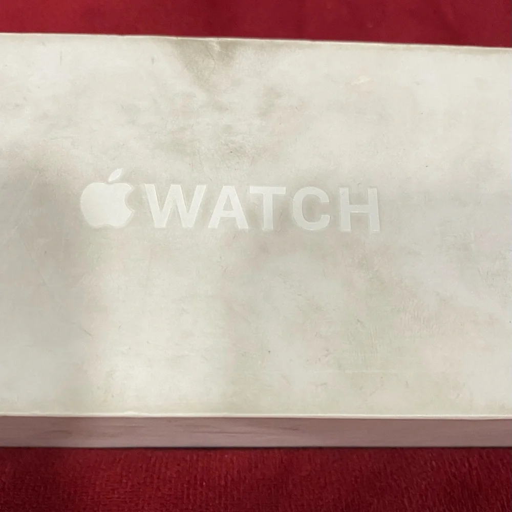 Apple Watch 2015 new with extra strap band
